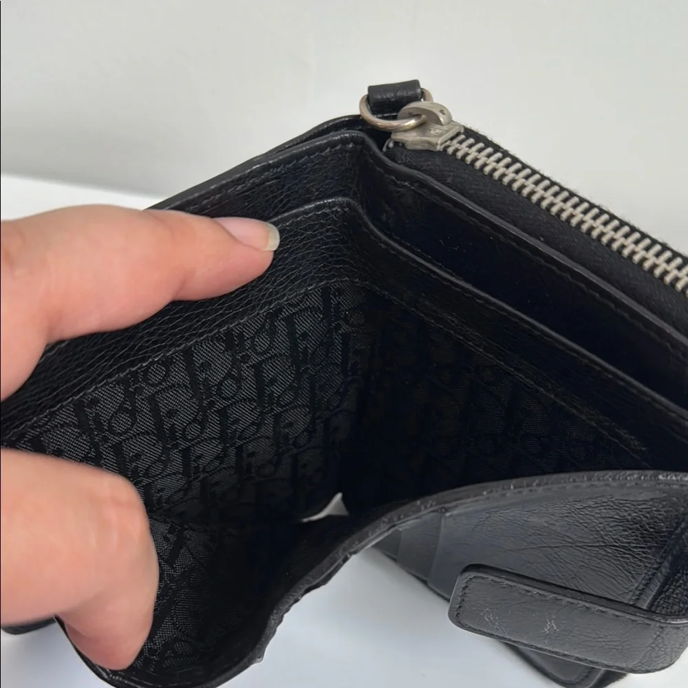 Dior Black Leather bifold wallet- pls read description